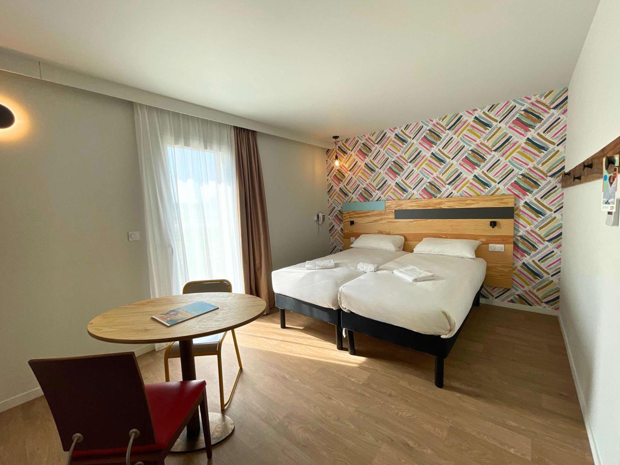 Greet Hotel Castets Coeur Des Landes エクステリア 写真